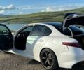 Белый Альфа Ромео Джулия, объемом двигателя 2 л и пробегом 92 тыс. км за 16800 $, фото 30 на Automoto.ua