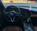 Белый Альфа Ромео Джулия, объемом двигателя 2 л и пробегом 103 тыс. км за 16900 $, фото 15 на Automoto.ua