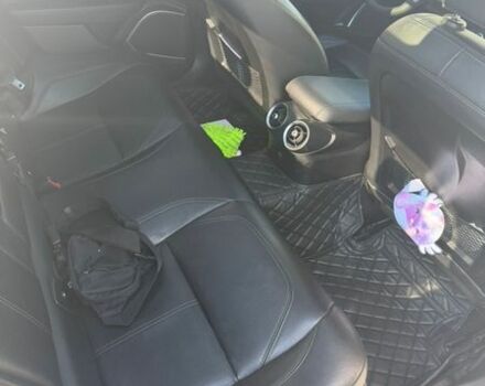 Белый Альфа Ромео Джулия, объемом двигателя 2 л и пробегом 137 тыс. км за 19500 $, фото 5 на Automoto.ua