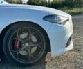 Белый Альфа Ромео Джулия, объемом двигателя 2 л и пробегом 92 тыс. км за 16800 $, фото 26 на Automoto.ua