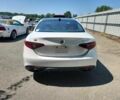 Білий Альфа Ромео Джулія, об'ємом двигуна 2 л та пробігом 95 тис. км за 3800 $, фото 5 на Automoto.ua