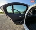 Белый Альфа Ромео Джулия, объемом двигателя 2 л и пробегом 92 тыс. км за 16800 $, фото 65 на Automoto.ua