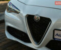 Білий Альфа Ромео Джулія, об'ємом двигуна 2 л та пробігом 43 тис. км за 21999 $, фото 4 на Automoto.ua