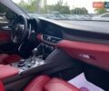 Білий Альфа Ромео Джулія, об'ємом двигуна 2 л та пробігом 48 тис. км за 22900 $, фото 18 на Automoto.ua