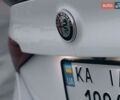 Белый Альфа Ромео Джулия, объемом двигателя 2 л и пробегом 82 тыс. км за 25500 $, фото 54 на Automoto.ua