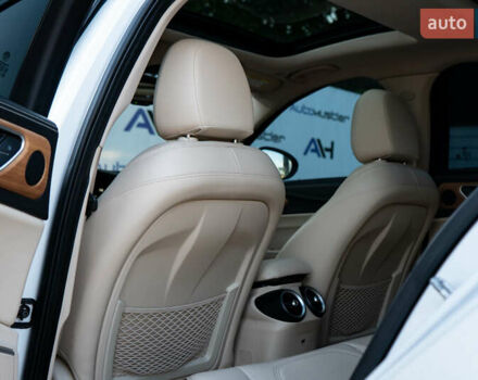 Білий Альфа Ромео Джулія, об'ємом двигуна 2 л та пробігом 43 тис. км за 21999 $, фото 25 на Automoto.ua