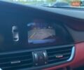 Білий Альфа Ромео Джулія, об'ємом двигуна 2 л та пробігом 48 тис. км за 22900 $, фото 32 на Automoto.ua