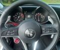 Білий Альфа Ромео Джулія, об'ємом двигуна 2 л та пробігом 49 тис. км за 20000 $, фото 18 на Automoto.ua