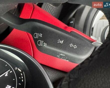 Белый Альфа Ромео Джулия, объемом двигателя 2 л и пробегом 59 тыс. км за 23490 $, фото 24 на Automoto.ua