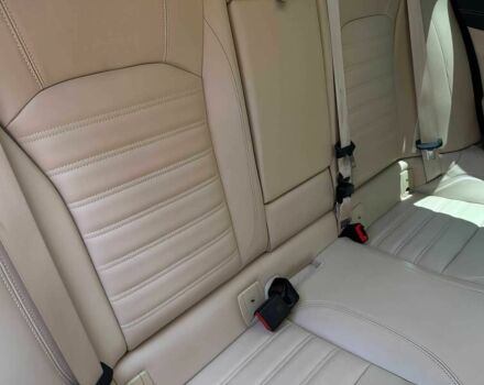 Белый Альфа Ромео Джулия, объемом двигателя 2 л и пробегом 45 тыс. км за 8000 $, фото 9 на Automoto.ua