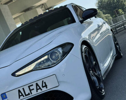 Альфа Ромео Джулия 2019 в Чернигове на Automoto.ua Белый Альфа Ромео Джулия, объемом двигателя 2 л и пробегом 67 тыс. км за 25700 $, фото 21 на Automoto.ua