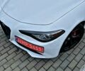 Білий Альфа Ромео Джулія, об'ємом двигуна 2 л та пробігом 109 тис. км за 19999 $, фото 1 на Automoto.ua