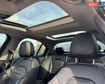 Белый Альфа Ромео Джулия, объемом двигателя 2 л и пробегом 105 тыс. км за 17990 $, фото 11 на Automoto.ua