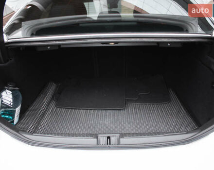 Білий Альфа Ромео Джулія, об'ємом двигуна 2 л та пробігом 21 тис. км за 25000 $, фото 38 на Automoto.ua