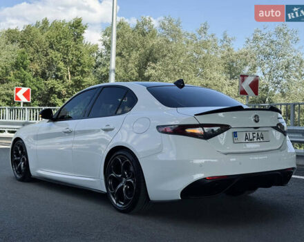 Альфа Ромео Джулия 2019 в Чернигове на Automoto.ua Белый Альфа Ромео Джулия, объемом двигателя 2 л и пробегом 67 тыс. км за 25700 $, фото 7 на Automoto.ua