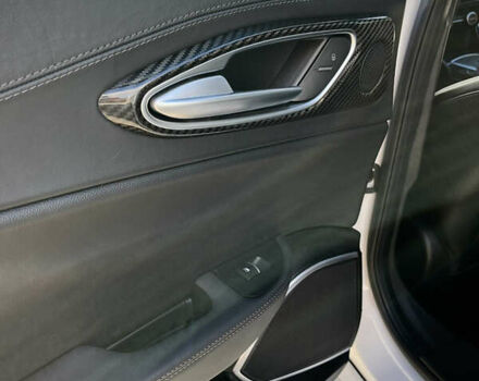 Білий Альфа Ромео Джулія, об'ємом двигуна 2 л та пробігом 103 тис. км за 22900 $, фото 26 на Automoto.ua