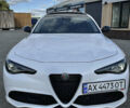 Білий Альфа Ромео Джулія, об'ємом двигуна 2 л та пробігом 103 тис. км за 22900 $, фото 7 на Automoto.ua
