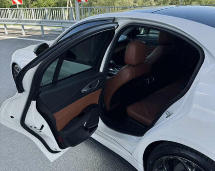 Альфа Ромео Джулия 2019 в Чернигове на Automoto.ua Белый Альфа Ромео Джулия, объемом двигателя 2 л и пробегом 67 тыс. км за 25700 $, фото 28 на Automoto.ua