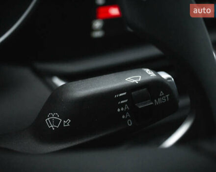 Білий Альфа Ромео Джулія, об'ємом двигуна 2 л та пробігом 21 тис. км за 25000 $, фото 27 на Automoto.ua