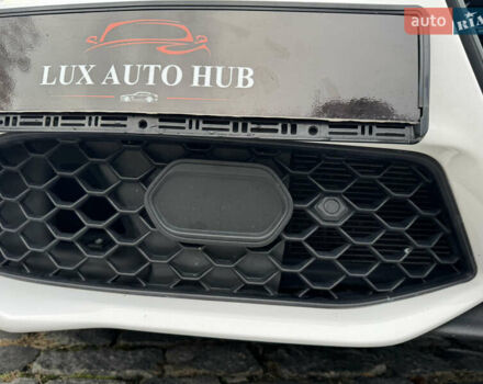 Білий Альфа Ромео Джулія, об'ємом двигуна 2 л та пробігом 40 тис. км за 22999 $, фото 88 на Automoto.ua