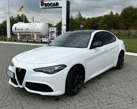 Альфа Ромео Джулія 2020 у Львові на Automoto.ua Білий Альфа Ромео Джулія, об'ємом двигуна 2 л та пробігом 40 тис. км за 24000 $, фото 2 на Automoto.ua