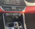 Білий Альфа Ромео Джулія, об'ємом двигуна 2 л та пробігом 78 тис. км за 23900 $, фото 14 на Automoto.ua