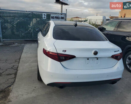 Альфа Ромео Джулія 2020 у Києві на Automoto.ua Білий Альфа Ромео Джулія, об'ємом двигуна 2 л та пробігом 50 тис. км за 18650 $, фото 12 на Automoto.ua