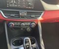 Белый Альфа Ромео Джулия, объемом двигателя 2 л и пробегом 73 тыс. км за 25900 $, фото 10 на Automoto.ua