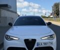 Білий Альфа Ромео Джулія, об'ємом двигуна 2 л та пробігом 129 тис. км за 20896 $, фото 2 на Automoto.ua