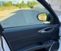 Белый Альфа Ромео Джулия, объемом двигателя 2 л и пробегом 129 тыс. км за 20900 $, фото 14 на Automoto.ua