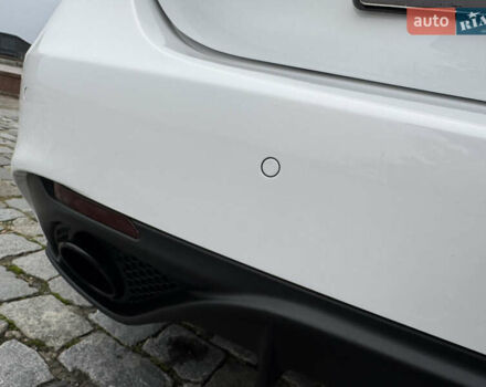 Белый Альфа Ромео Джулия, объемом двигателя 2 л и пробегом 40 тыс. км за 24999 $, фото 103 на Automoto.ua