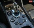 Белый Альфа Ромео Джулия, объемом двигателя 2 л и пробегом 125 тыс. км за 21900 $, фото 22 на Automoto.ua
