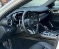 Білий Альфа Ромео Джулія, об'ємом двигуна 2 л та пробігом 129 тис. км за 20896 $, фото 11 на Automoto.ua