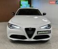 Белый Альфа Ромео Джулия, объемом двигателя 2 л и пробегом 55 тыс. км за 19999 $, фото 14 на Automoto.ua