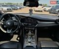 Белый Альфа Ромео Джулия, объемом двигателя 2 л и пробегом 125 тыс. км за 21900 $, фото 28 на Automoto.ua