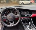 Білий Альфа Ромео Джулія, об'ємом двигуна 2 л та пробігом 116 тис. км за 22000 $, фото 14 на Automoto.ua