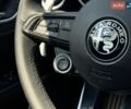 Белый Альфа Ромео Джулия, объемом двигателя 2 л и пробегом 125 тыс. км за 21900 $, фото 19 на Automoto.ua