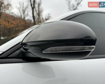 Білий Альфа Ромео Джулія, об'ємом двигуна 2 л та пробігом 40 тис. км за 22999 $, фото 99 на Automoto.ua