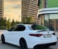 Белый Альфа Ромео Джулия, объемом двигателя 2 л и пробегом 131 тыс. км за 19500 $, фото 4 на Automoto.ua