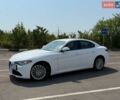 Белый Альфа Ромео Джулия, объемом двигателя 2 л и пробегом 62 тыс. км за 22700 $, фото 2 на Automoto.ua