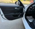 Белый Альфа Ромео Джулия, объемом двигателя 2 л и пробегом 47 тыс. км за 25700 $, фото 1 на Automoto.ua