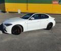 Белый Альфа Ромео Джулия, объемом двигателя 2 л и пробегом 23 тыс. км за 26500 $, фото 32 на Automoto.ua