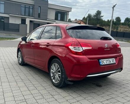 Білий Альфа Ромео Джулія, об'ємом двигуна 2 л та пробігом 46 тис. км за 46000 $, фото 16 на Automoto.ua