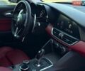 Черный Альфа Ромео Джулия, объемом двигателя 2 л и пробегом 117 тыс. км за 21999 $, фото 34 на Automoto.ua