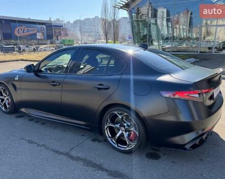 Чорний Альфа Ромео Джулія, об'ємом двигуна 2.9 л та пробігом 63 тис. км за 38500 $, фото 80 на Automoto.ua