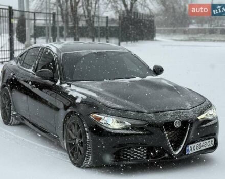 Чорний Альфа Ромео Джулія, об'ємом двигуна 2 л та пробігом 62 тис. км за 20500 $, фото 8 на Automoto.ua