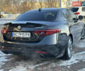 Черный Альфа Ромео Джулия, объемом двигателя 2 л и пробегом 78 тыс. км за 17500 $, фото 9 на Automoto.ua