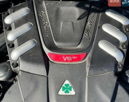 Чорний Альфа Ромео Джулія, об'ємом двигуна 2.9 л та пробігом 63 тис. км за 38500 $, фото 3 на Automoto.ua