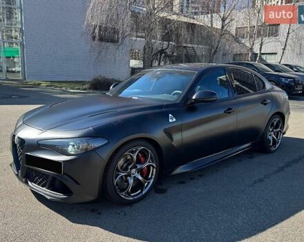 Чорний Альфа Ромео Джулія, об'ємом двигуна 2.9 л та пробігом 63 тис. км за 38500 $, фото 69 на Automoto.ua