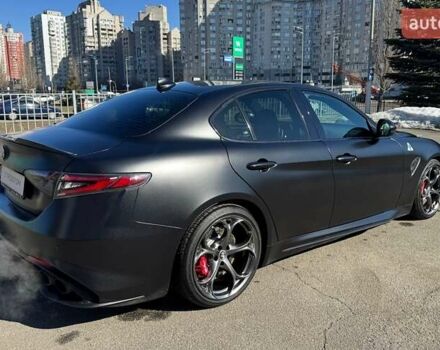 Чорний Альфа Ромео Джулія, об'ємом двигуна 2.9 л та пробігом 63 тис. км за 38500 $, фото 10 на Automoto.ua